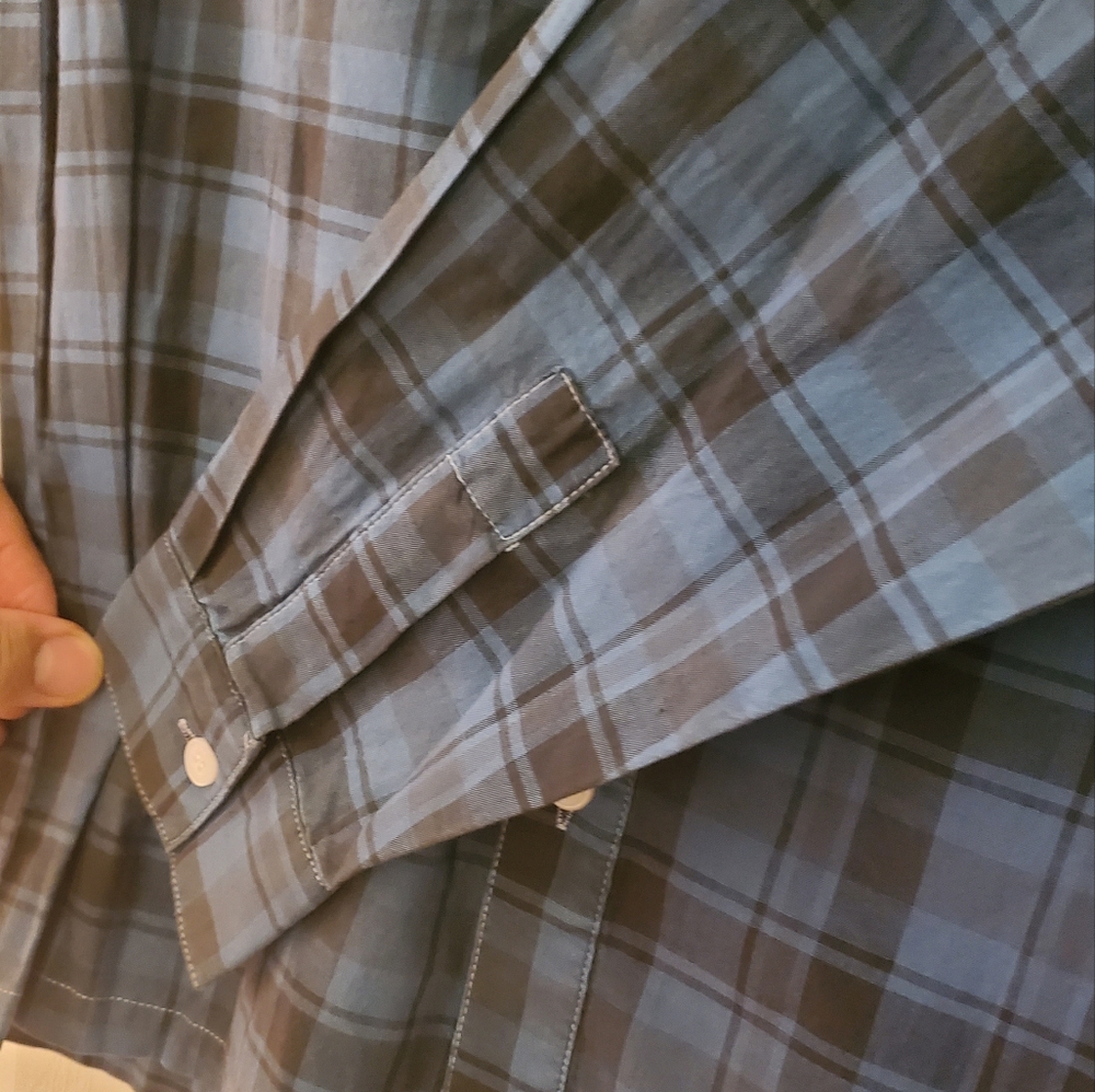 NWT Sanctuary flannel button down shirt - Picture 4 of 5